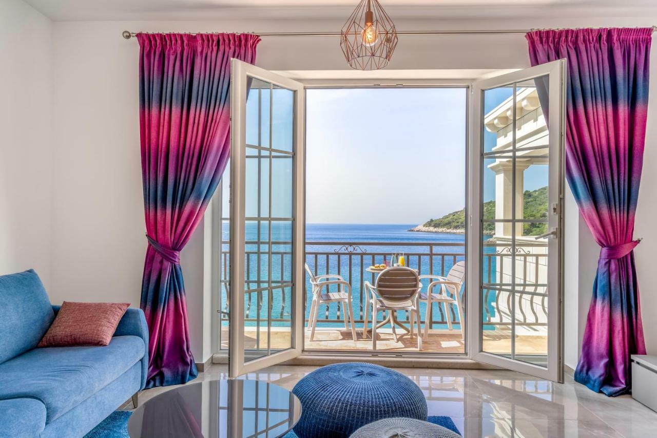 Pine Tree Boutique Apartments Saplunara Eksteriør bilde
