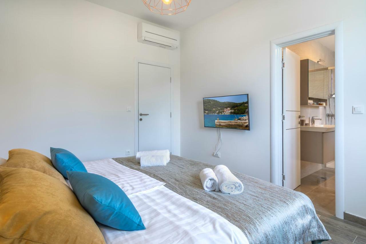 Pine Tree Boutique Apartments Saplunara Eksteriør bilde