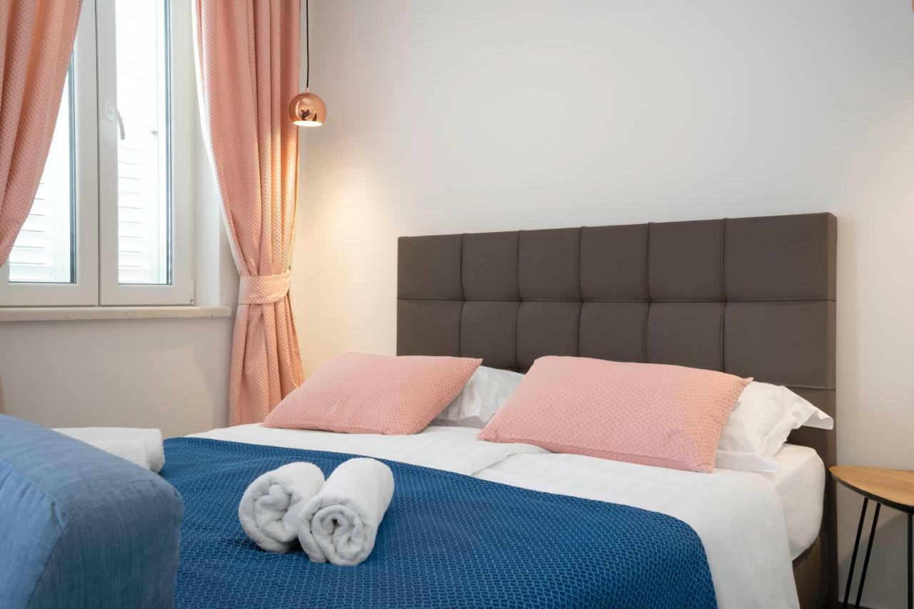 Pine Tree Boutique Apartments Saplunara Eksteriør bilde
